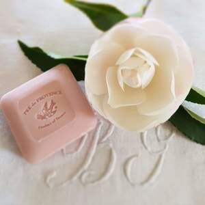 Bath And Fragrance: Pre de Provence Guest Soap 25g