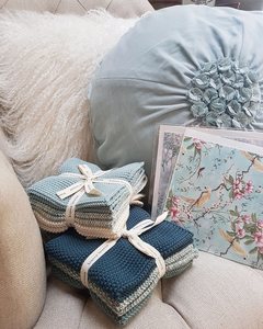 Vault: Bianca Lorenne Greeting Cards