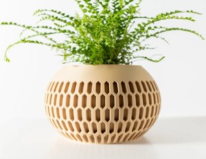 Products: Mervis Planter with Drip Tray