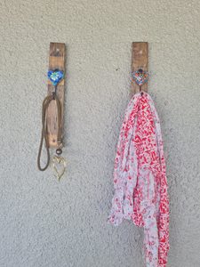 Coat Hooks - Vintage Barrel Crafts: Stave Ceramic Single Heart Hook