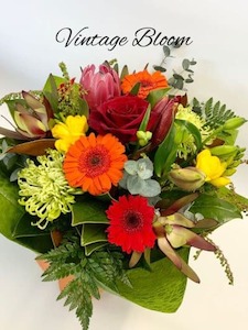 Florists Choice: Brights Bunch – Floral Bouquet