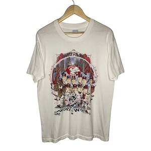 Mlb: Cincinnati Reds 1990 World Series Caricature T-Shirt (M)