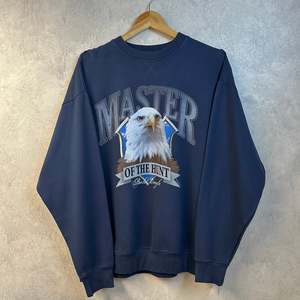 All: Vintage Sweatshirt Master of The Hunt (L)