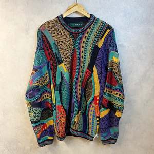 Vintage Tundra Canada Cable Knit Sweater (M)