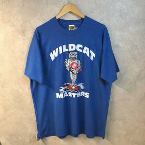 T Shirts: Vintage Fruit of the Loom T-Shirt Kentucky Uni Wildcats USA (XL)