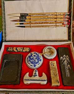 Vintagepickers Calligraphy Set.