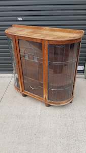 Funiture: Vintagepickers Collectable China lead light Cabinet.