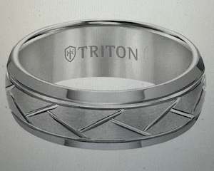 White Gold: 8MM Tungsten Carbide Ring - Domed Alternating Diagonal Cuts and Bevel Edge