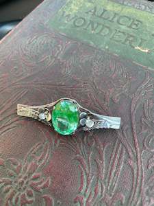 Stunning Uranium Spinel Sterling Silver brooch