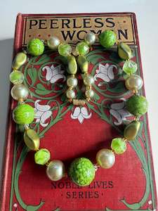 Costume Jewellery 1: Lime Costume Necklace 48cm