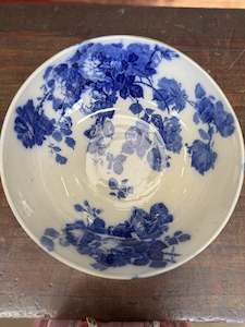 Porcelain: Large Royal Doulton Flo Blue Gloire De Dijon
