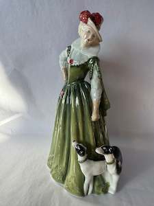 Vintage Royal Doulton Figurine - Royal Doulton "Anne of Denmark" HN4266
