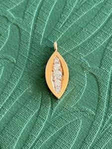 Yellow Gold: 9ct Yellow Gold & Diamond Pendant - Sparkles like diamonds should!