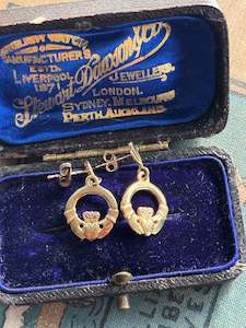 9ct Yellow Gold Claddagh Earrings - Beautiful 2.41g