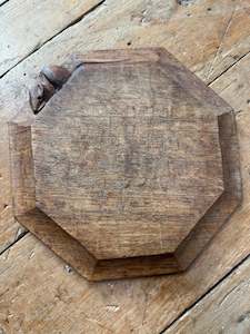 Curiosities 1: Robert Thomson Mouseman Cheeseboard