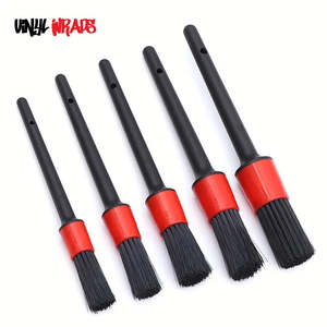 Gtechniq: 5x Piece Car Detailing Brush Kit