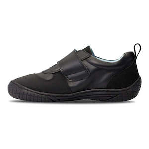 Skobi: Scoop Sneaker - Black