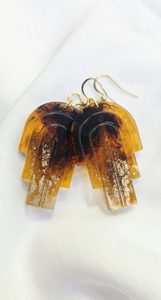 Products: Create Wearable Resin Art - Vitality Art Studio