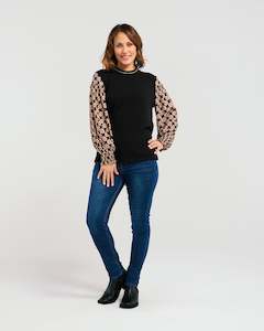 Zafina: Kiana top 	Basket Weave