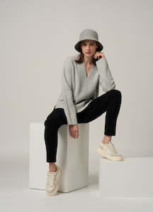 Madly Sweetly: WEEKENDER SWEATER -Grey