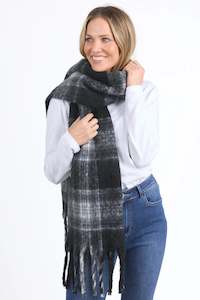 Elm Crest Scarf Black White Check