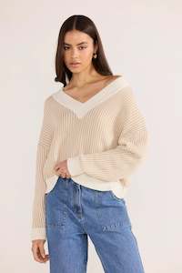 Cardis: MEGAN V-NECK SWEATER