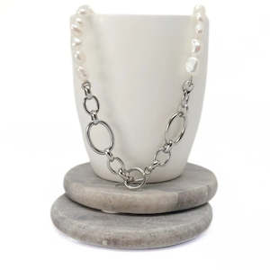 Pearl Goddess - silver