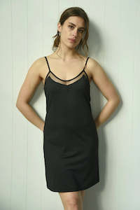 Coop: SLIP AWAY WITH ME Slip-Black