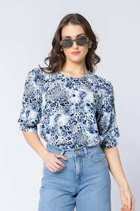 Seeking Lola: MAGNIFICENT TOP-WATER LEOPARD