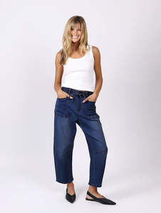 Monaco Jeans: LEO BARREL JEANS -BLUE