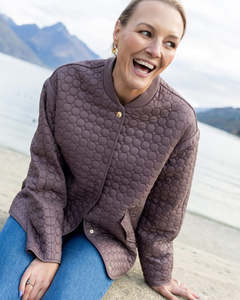 Tilly Quilt Bomber-Cocoa