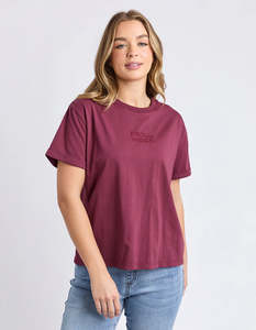 Foxwood: HUNTLEIGH TEE-WINE