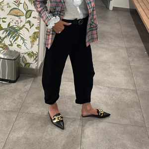 Harlem: CHLOE Pant-Black