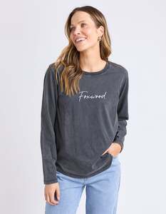 Foxwood: SIGNATURE LONG SLEEVE TEE-WASHED BLACK