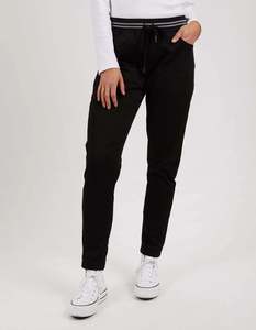 New Arrivals: MARGO JOGGER - BLACK