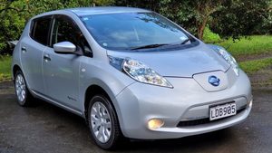 30 kWh NIssan Leaf X