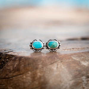 Turquoise: Oval Turquoise Studs
