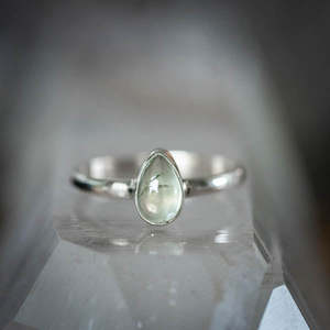 Prehnite: Prehnite Pear Ring