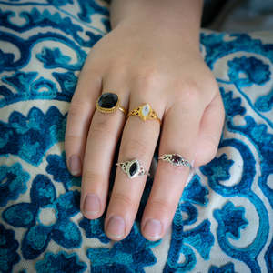 Black Onyx: Celtic Black Onyx Ring