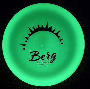 Products: Kastaplast Berg (K1 GLOW) Vortica Disc Golf