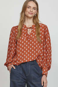 Garage Sale: Horipito Top