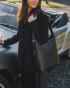 Audrey Bucket Bag - Black