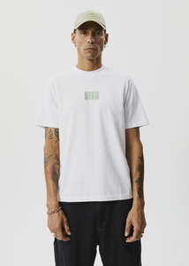 Limits Graphic Retro T-Shirt - White