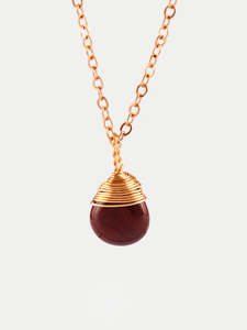 Crystals Necklaces: Drop Shape Gem Pendant