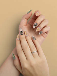 COSMIC Press-On Nails