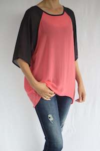 Kendra Top - Punch Body Charcoal Sleeve