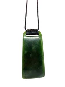 Authentic Pounamu: Medium Toki - N201A9YR