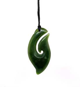 Authentic Pounamu: Matau Medium -N201DCZW