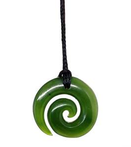 Authentic Pounamu: Petite koru - N201DZKP