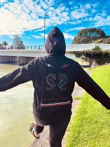 Wai-Tai Aotearoa Tipua Heavyweight Hoodie